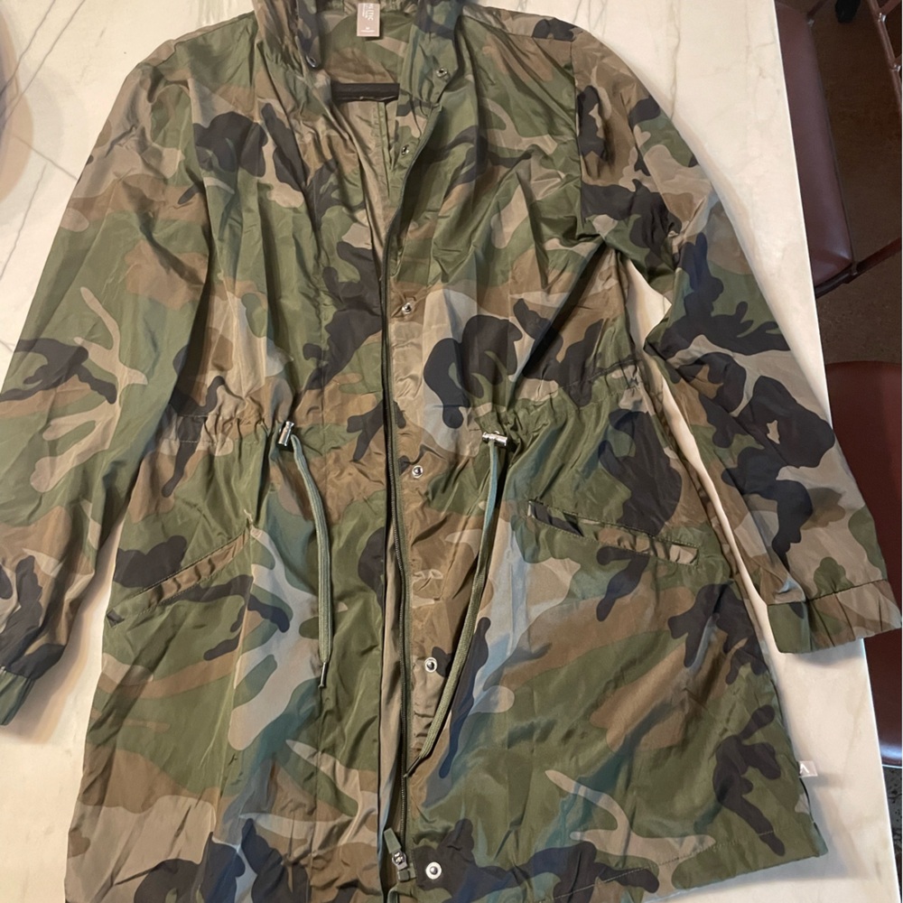 Women’s athletic jacket